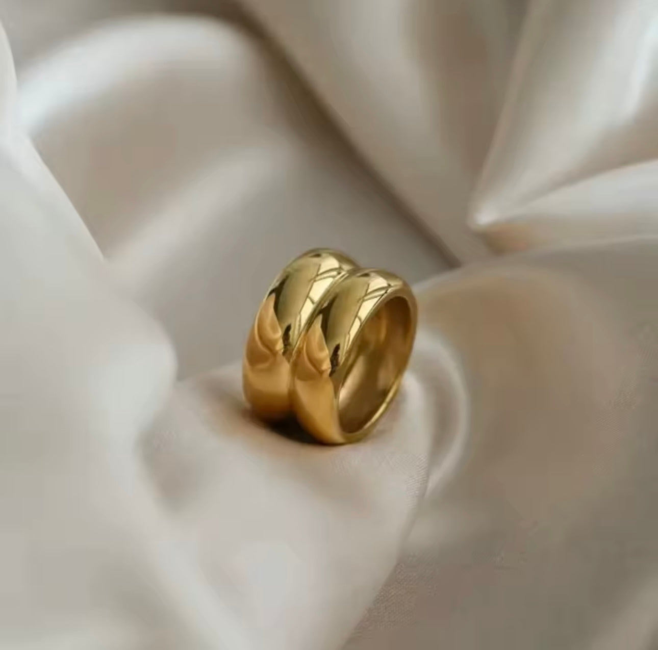 Achelous Band — Gold Ring