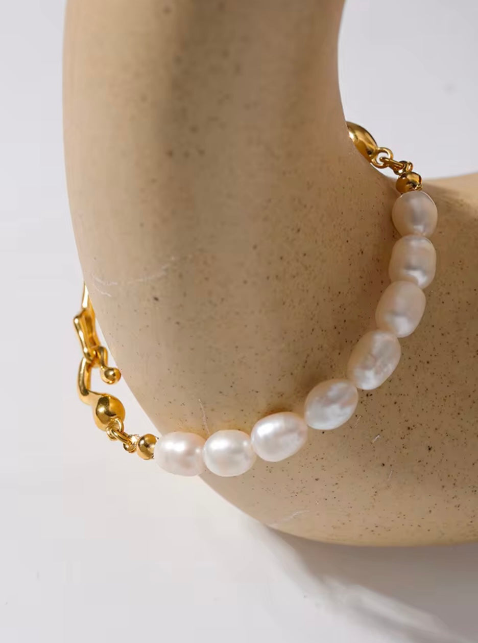Low tide — Pearl & Molten Bangle